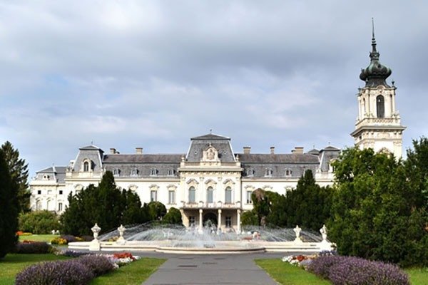 Helikon Kastélymúzeum (Festetics-kastély)