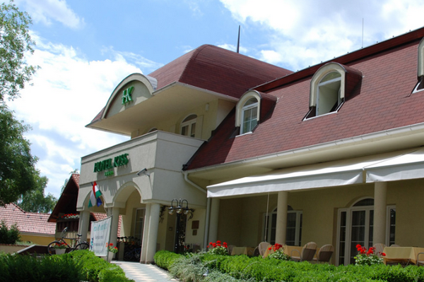 Borostyán Étterem