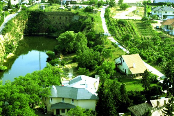 Bányató Restaurant
