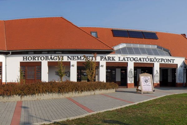 Hortobágyi Nemzeti Park Látogatóközpont és Kézművesudvar