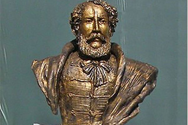 Kossuth Lajos statue