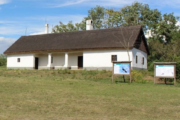 Meggyes Inn Museum