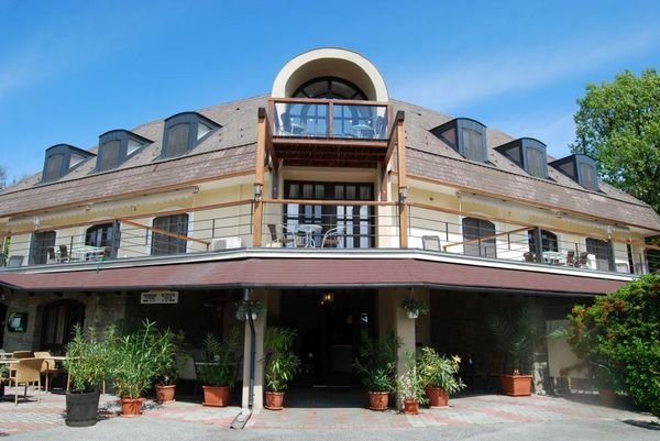 Adler Hotel & Restaurant