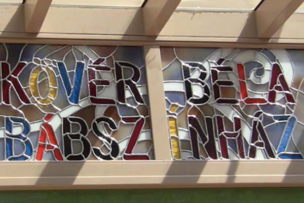 Kövér Béla Puppenspiel