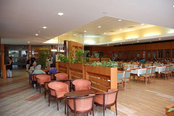 Barátság Gyógyszálló Restaurant