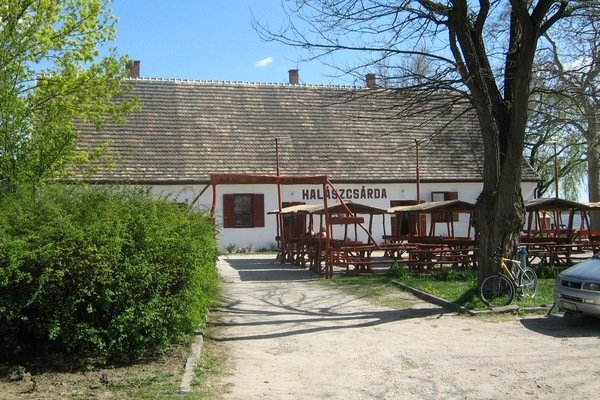 Tóparti Halászcsárda