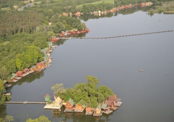 Derítő Lake