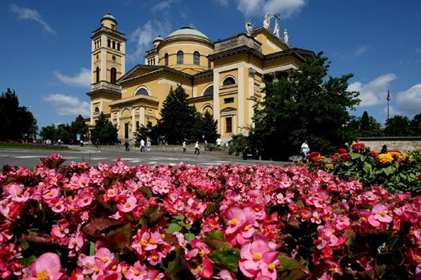 Eger Basilica