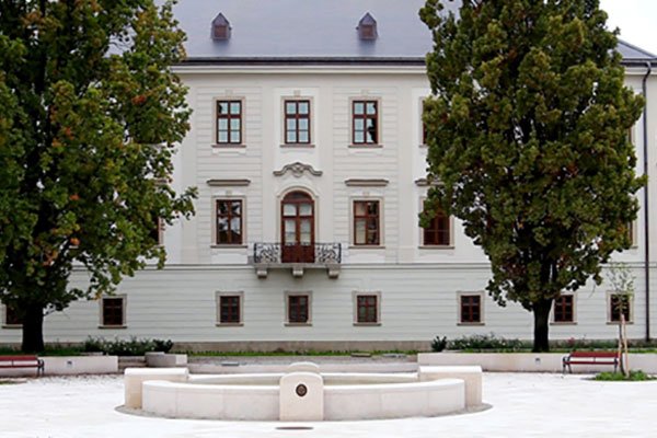 Erzbischöflichen Sammlungszentrum