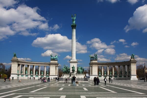 Heldenplatz