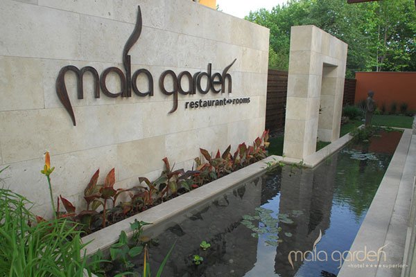 Mala Garden Restaurant & Rooms
