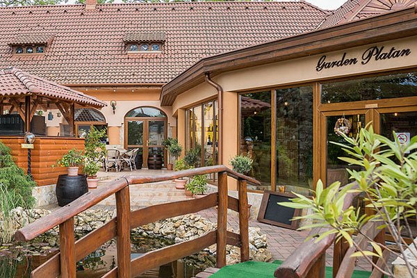 Platán Restaurant