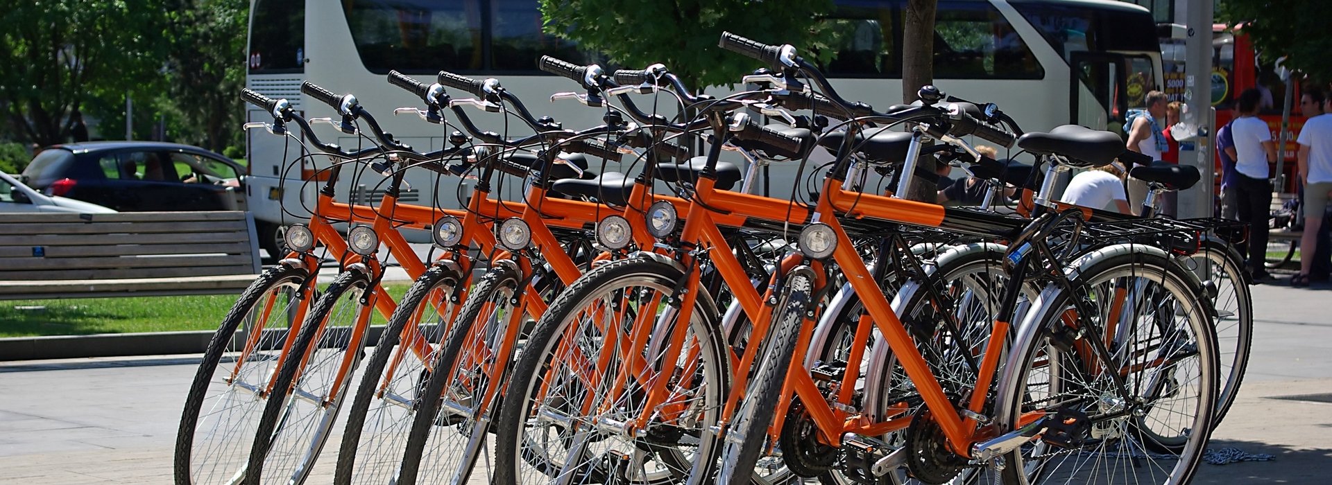 City tour by bike